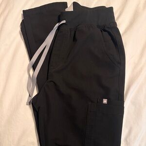 Figs Women's Yola Black ST